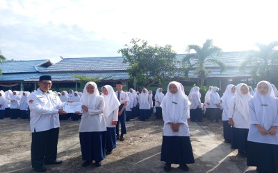 Juara OMI Tingkat Satuan Kerja, MTsN 2 Kepulauan Meranti Buktikan Mutu Akademik Unggul