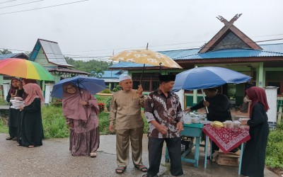 Berbagi Takjil dan Buka Bersama, MTs Negeri 2 Kepulauan Meranti Menyemarakkan Bulan Ramadan