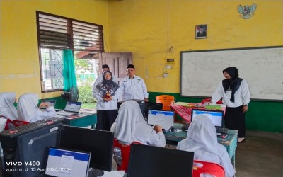 Hari Pertama TKA Kelas IX MTsN 2 Kepulauan Meranti Berlangsung Lancar dan Tertib